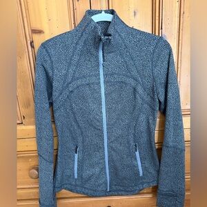 Lulu define jacket size 8 greenish and black. Perfect condition